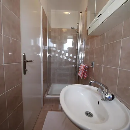 Casa de hóspedes Double Banjol 5077b